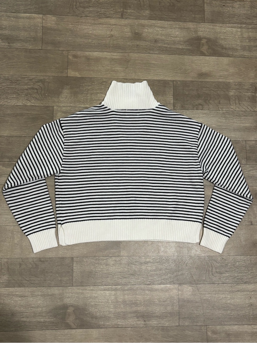 Universal Thread Women's Long Sleeve Collared Neck Pullover Sweater Size L - Picture 9 of 10